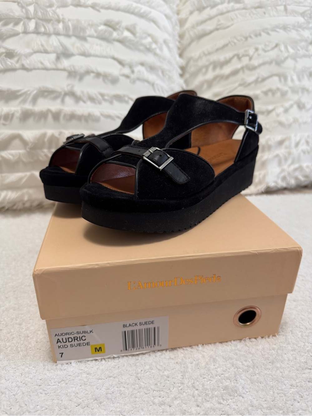 L'Amour des Pieds 'Audric' Platform T-Strap Sandal (Women)